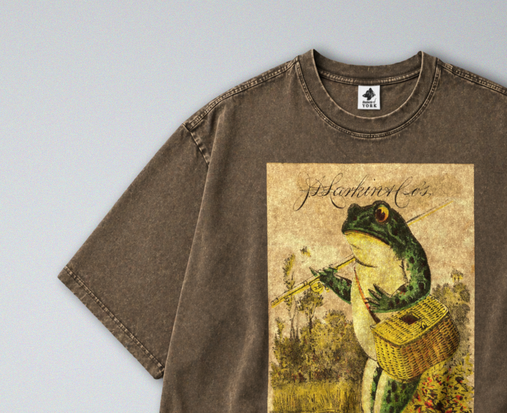 Oversized Snow Washed Cotton Tee - Frog Going Fishing Print