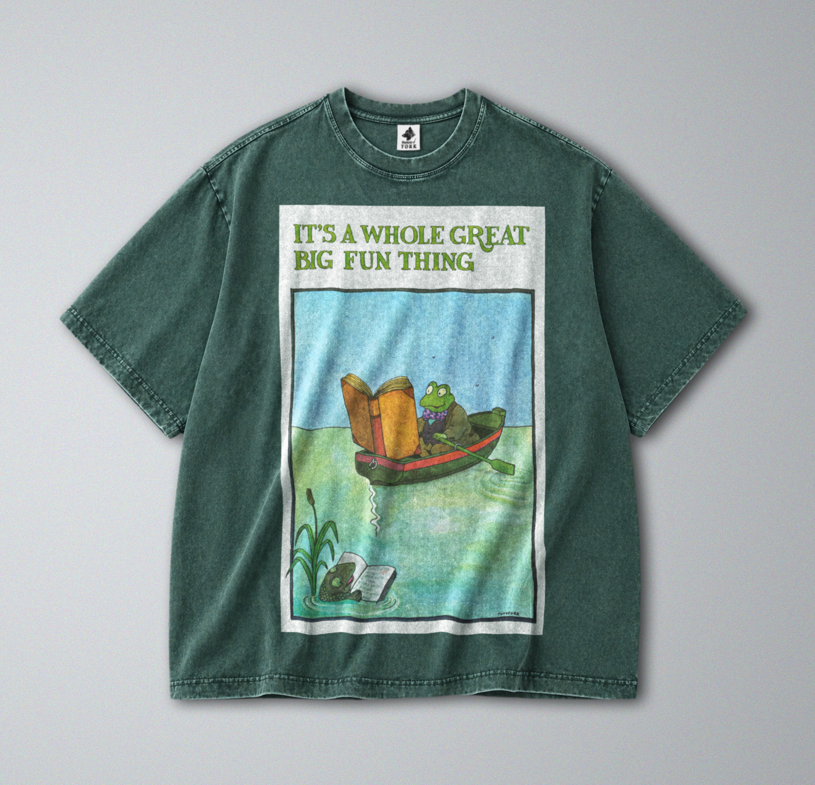 Oversized Snow Washed Cotton Tee - Funny Toad in Boat Print
