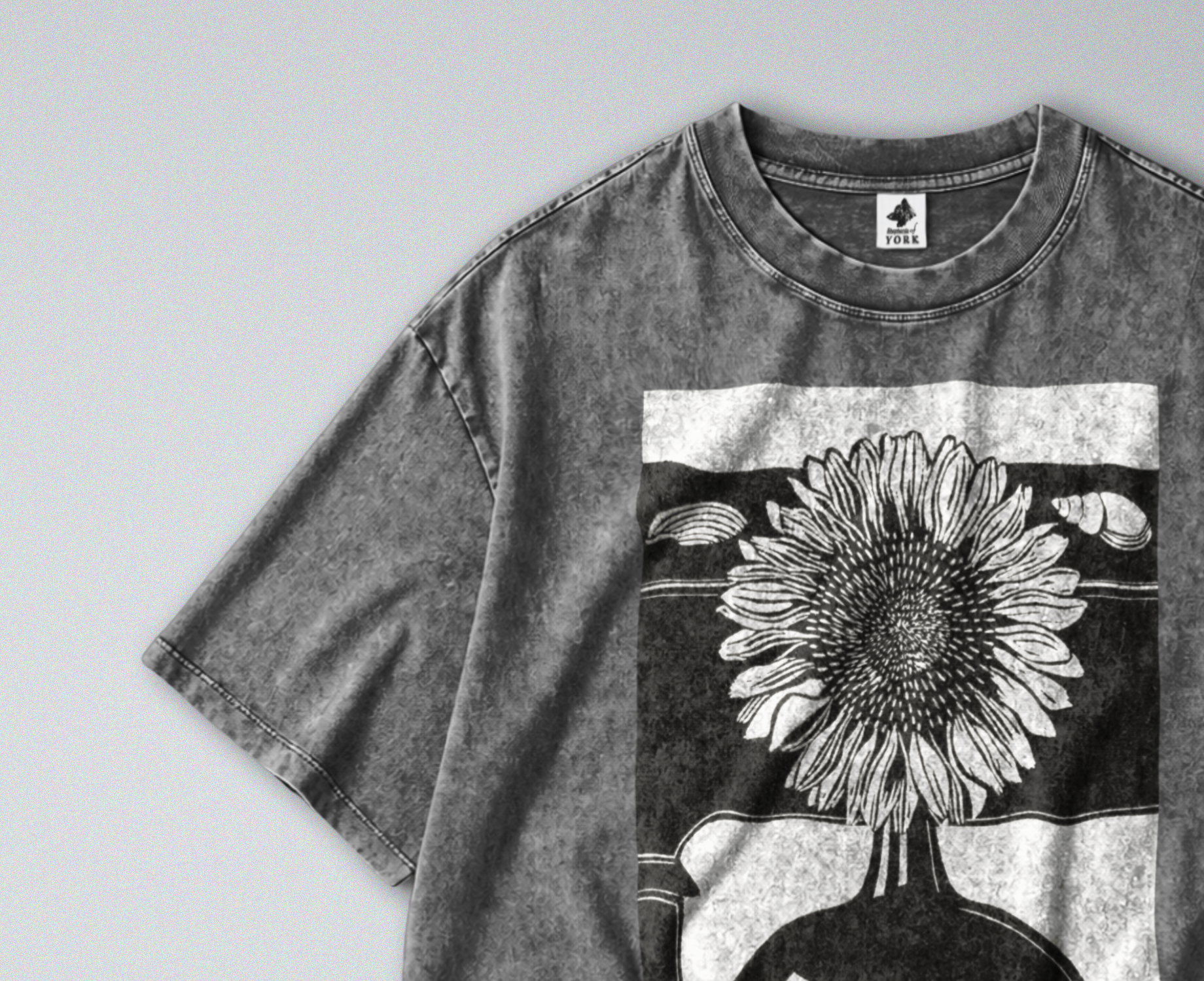 Oversized Snow Washed Cotton Tee - Black & White Sunflower Print