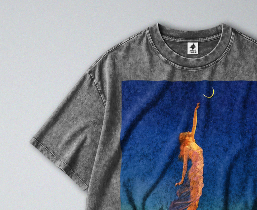 Oversized Snow Washed Cotton Tee - Reach for the Moon Print