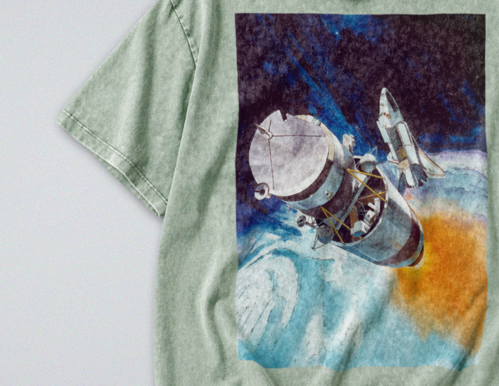 Oversized Snow Washed Cotton Tee - NASA Spaceship in Orbit